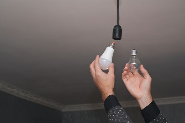 Cost of Light Bulbs Replacement in Greeley